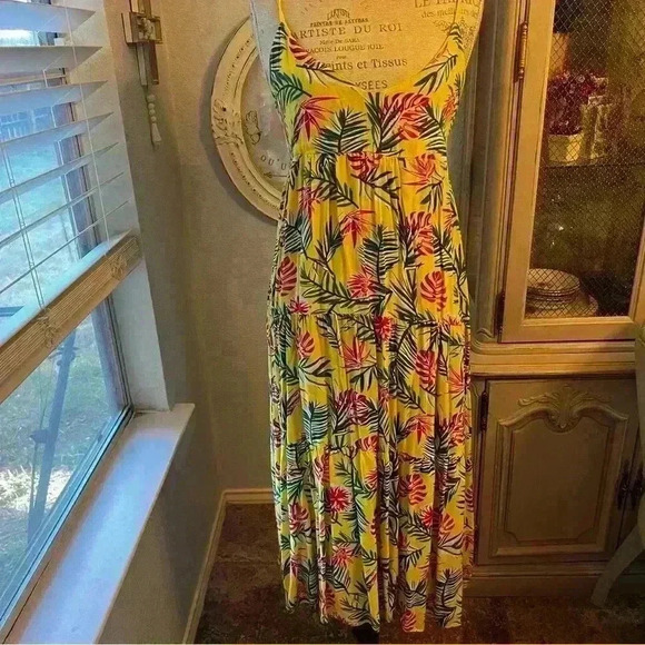 Label of Love Floral Yellow Maxi Dress size XL - Picture 2 of 4